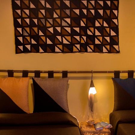 Dimora Dei Giganti Apartment Napoli Eksteriør billede