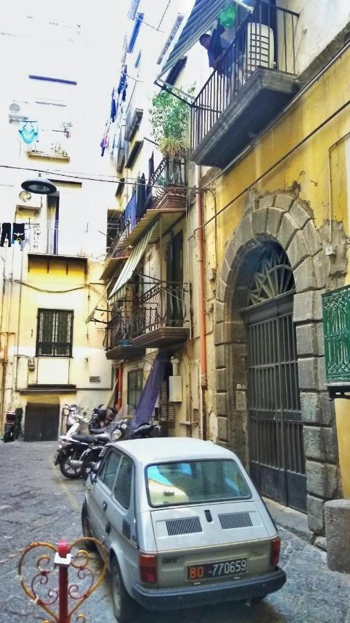 Dimora Dei Giganti Apartment Napoli Eksteriør billede
