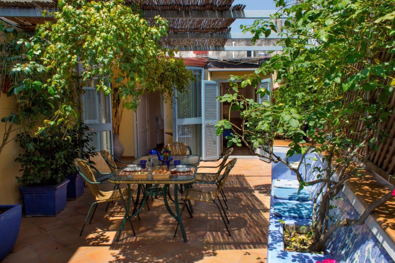 Dimora Dei Giganti Apartment Napoli Eksteriør billede